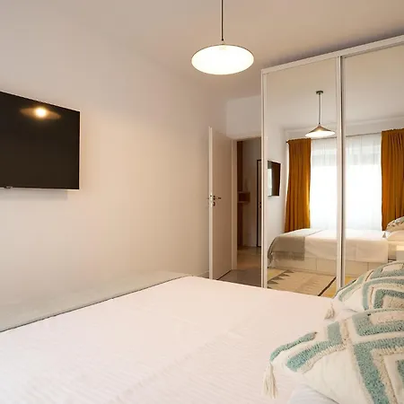 Appartamento Moon Plaza Deluxe Bucarest