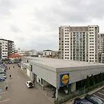 Moon Plaza Deluxe