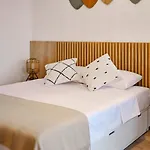 Moon Plaza Deluxe *