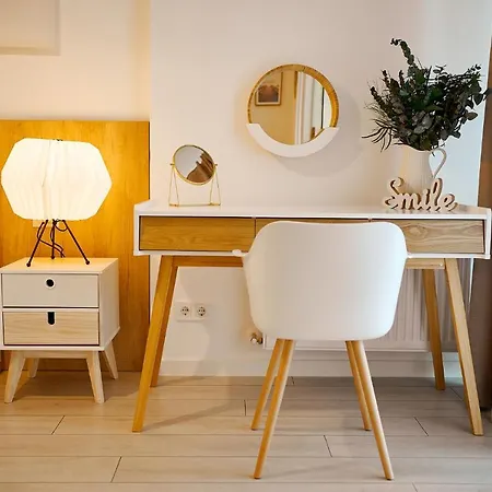 Moon Plaza Deluxe Bukareszt