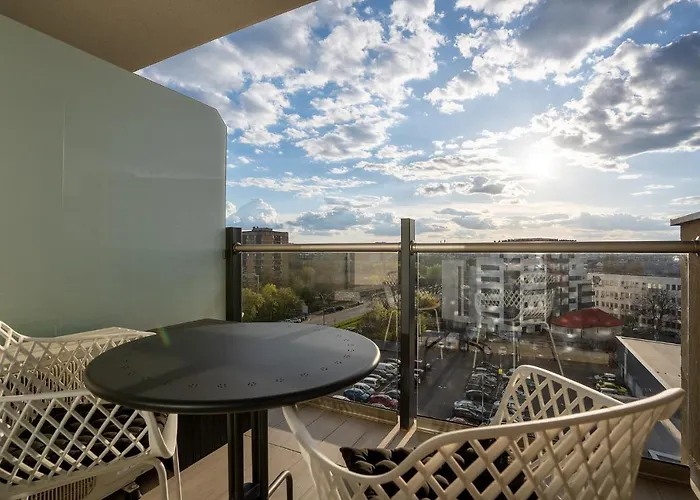 Апартаменты Moon Plaza Deluxe